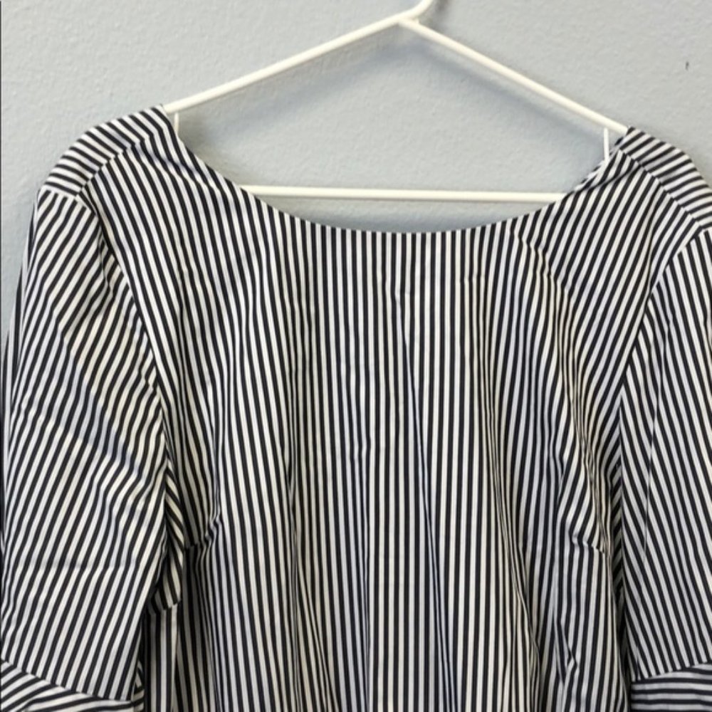 Pappagallo Gray Striped Tiered-Ruffle Sleeve Dress - Picture 3 of 10